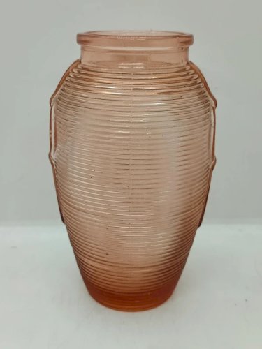 Joli vase art déco verre épais d’un beau rose en bon etat annee 30-50