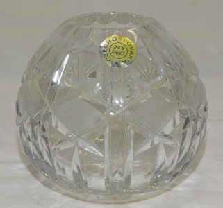 PRETTY BALL VASE CZECHOSLOVAKIA BOHEMIAN CRYSTAL D