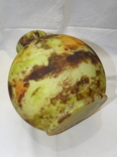 - JOLI VASE BOULE VERRE MARMOREEN  DELATTE NANCY marque éffacée VERS  1930   D