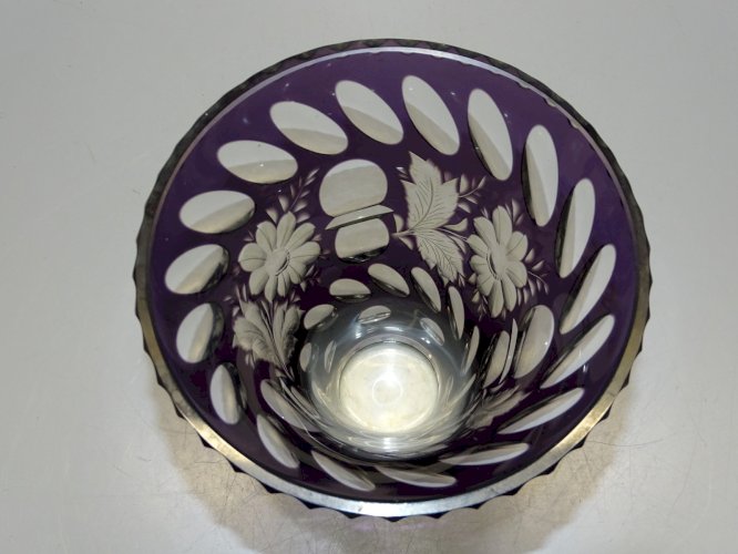 -JOLI VASE CRISTAL couleur VIOLET haïda Kamenicky Tchécoslovaquie Bohême   D