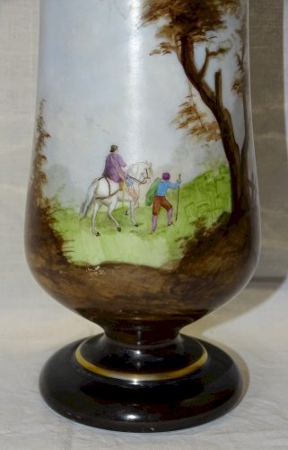 -JOLI VASE NAPOLEON III OPALINE DE CRISTAL décor PEINT XIXe collection vitrine D