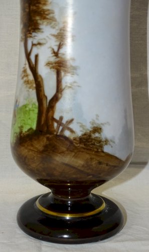 -JOLI VASE NAPOLEON III OPALINE DE CRISTAL décor PEINT XIXe collection vitrine D