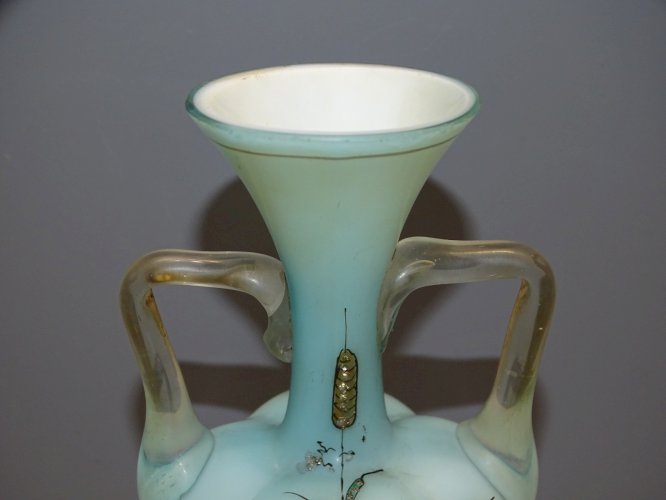 -JOLI VASE OPALINE DOUBLEE VERRE ANSES INCOLORES RAPPORTEES NIII XIXe LIBELLULE