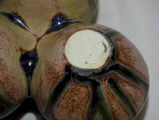 -JOLI VASE TRILOBE GRES signé METENIER 3 PETITS VASES ACCOLES COLLECTION déco  D