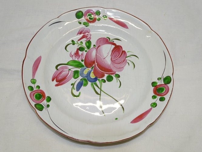 -JOLIE ANCIENNE ASSIETTE XIXe décorative FAÏENCE de l'EST 1 ROSE & BOUTON   D