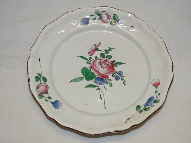-JOLIE ANCIENNE ASSIETTE XIXe FAÏENCE de L'EST 1 ROSE AU CENTRE COLLECTION    D