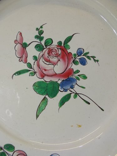 -JOLIE ANCIENNE ASSIETTE XIXe FAÏENCE de L'EST 1 ROSE AU CENTRE COLLECTION    D
