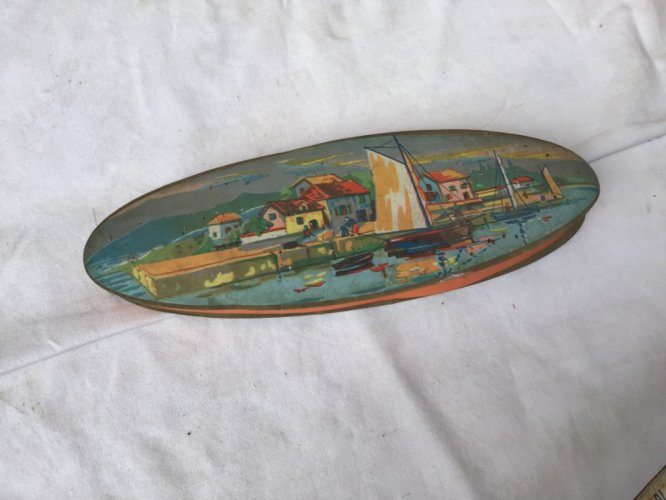 Jolie ANCIENNE BOITE A DRAGEES BONBONS CARTON