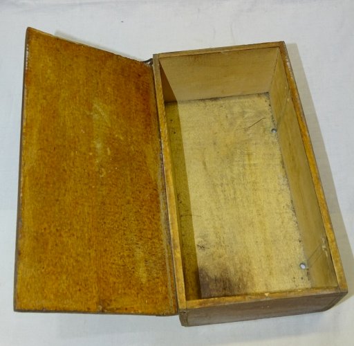 -JOLIE ANCIENNE BOITE EN BOIS ORIGINAL JACQUIN BRAND LIKORY COLLECTION  DECO   D