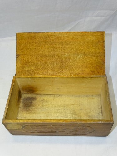 -JOLIE ANCIENNE BOITE EN BOIS ORIGINAL JACQUIN BRAND LIKORY COLLECTION  DECO   D