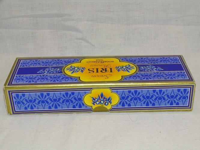 -JOLIE ANCIENNE BOITE SAVON IRIS FLORENCE ROGER et GALLET CARTONNEE VITRINE   D
