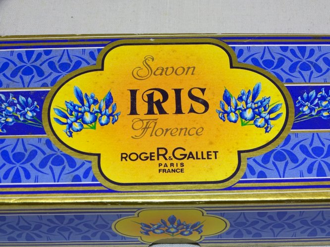 -JOLIE ANCIENNE BOITE SAVON IRIS FLORENCE ROGER et GALLET CARTONNEE VITRINE   D