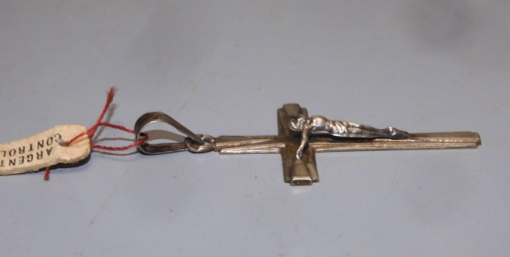 -JOLIE ANCIENNE CROIX ARGENT Poinçon CRABE NEUF de STOCK JAMAIS PORTEE   D