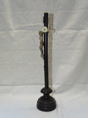 -JOLIE ANCIENNE CROIX D'AUTEL BOIS NOIRCI NAPOLEON III JESUS RELIGION déco    D