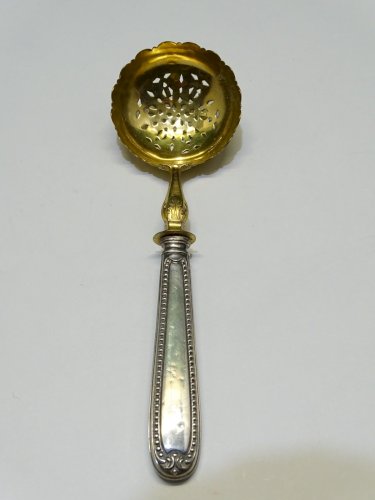 -JOLIE ANCIENNE CUILLERE SAUPOUDREUSE MANCHE ARGENT Fourré poinçon MINERVE  D