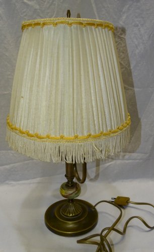 - JOLIE ANCIENNE LAMPE BOUILLOTTE PIED BRONZE /ONYX ABAT JOUR Plissé XXe déco  D