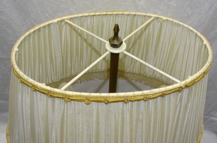 - JOLIE ANCIENNE LAMPE BOUILLOTTE PIED BRONZE /ONYX ABAT JOUR Plissé XXe déco  D