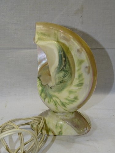 -JOLIE ANCIENNE LAMPE COQUILLAGE TURBO Nacré et VERT à POSER déco VINTAGE    D