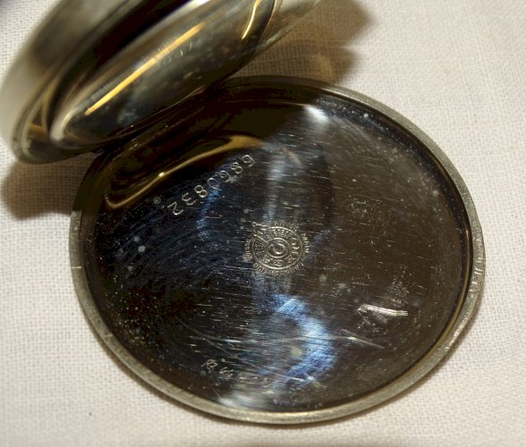 -JOLIE ANCIENNE MONTRE GOUSSET OMEGA  A REVISER NE FONCTIONNE PAS COLLECTION   D