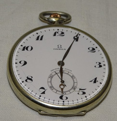 -JOLIE ANCIENNE MONTRE GOUSSET OMEGA  A REVISER NE FONCTIONNE PAS COLLECTION   D