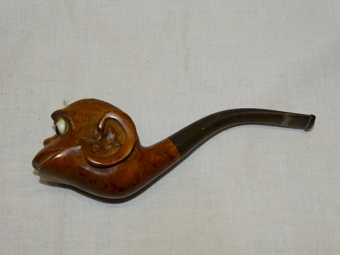 -JOLIE ANCIENNE PIPE SAINT CLAUDE FOYER TETE DE SINGE YEUX SULFURE COLLECTION  D