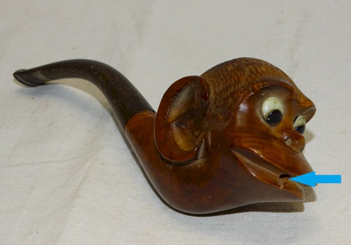 -JOLIE ANCIENNE PIPE SAINT CLAUDE FOYER TETE DE SINGE YEUX SULFURE COLLECTION  D