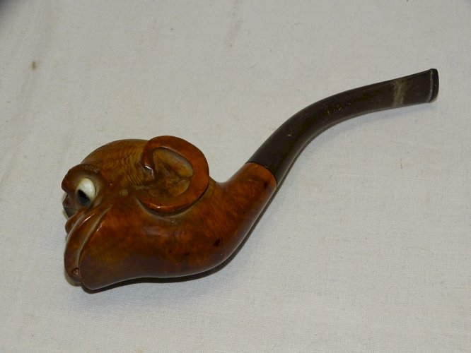 -JOLIE ANCIENNE PIPE SAINT CLAUDE FOYER TETE DE SINGE YEUX SULFURE COLLECTION  D
