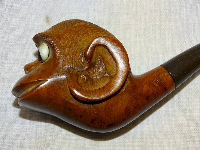 -JOLIE ANCIENNE PIPE SAINT CLAUDE FOYER TETE DE SINGE YEUX SULFURE COLLECTION  D