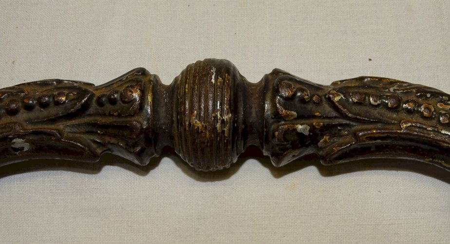 -JOLIE ANCIENNE POIGNEE DE PORTE D'ENTREE EN FONTE A REPEINDRE JUS de GRENIER  D