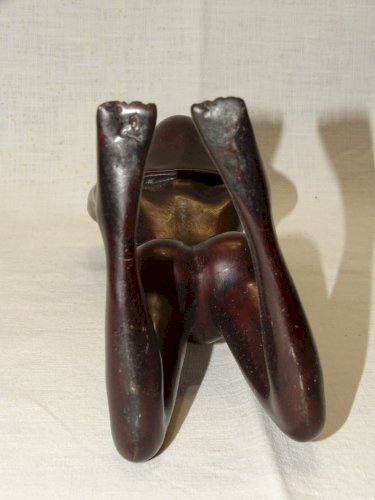 -JOLIE ANCIENNE STATUETTE RESINE FEMME NUE ANNEES 70 AVEC GRAND CHAPEAU   D