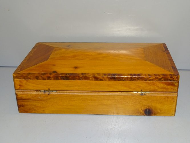 -JOLIE BOITE BOIS Doré BAGUETTES BORDS LOUPE COLLECTION DECO VITRINE     D