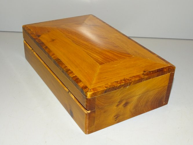 -JOLIE BOITE BOIS Doré BAGUETTES BORDS LOUPE COLLECTION DECO VITRINE     D