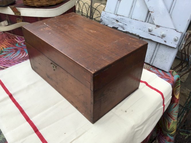 Jolie Boîte coffret Ancien Bois Massif  19ème  Coffret À Bijoux Couture courrier