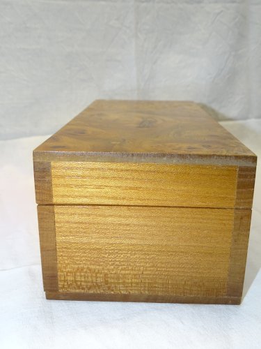 -JOLIE BOITE COFFRET COUVERCLE RONCE de NOYER PUBLICITE COGNAC LANDREAU   D