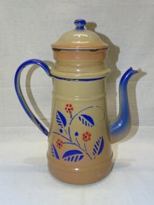 BEAUTIFUL ENAMELED COFFEE POT WITH FLOWER DECORATION ON BROWN & BLUE BACKGROUND COLLECTION D