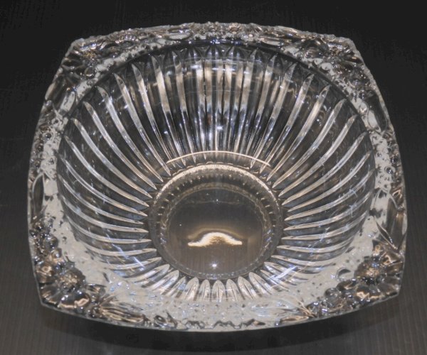 -JOLIE COUPELLE  CRISTAL BORD HAUT à décor de FLEURS ETZEL BITCHE VIDE POCHE   D