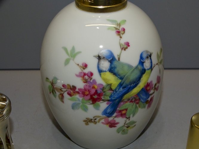 -JOLIE LAMPE BERGER PORCELAINE LIMOGES Déco PETITES MESANGES BLEUES FLEURS  D