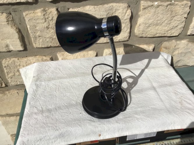 JOLIE LAMPE DE BUREAU  ANNEES 70 80 VINTAGE Danemark