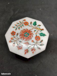 dot