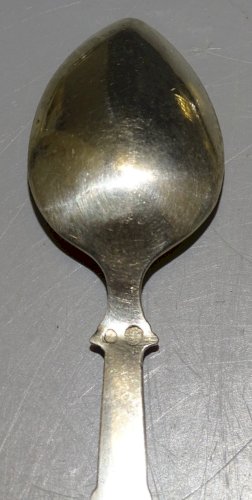 -JOLIE PETITE CUILLERE ARGENT DON QUICHOTTE 2 Poinçons illisibles COLLECTION   D