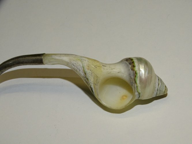 -JOLIE PETITE CUILLERE NACRE & Métal argenté pour CONFITURE ou AUTRE    D