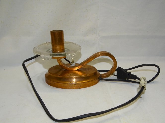 -JOLIE PETITE LAMPE A POSER EN CUIVRE ET VERRE GOÛT EZAN ART DECO  XXe    D
