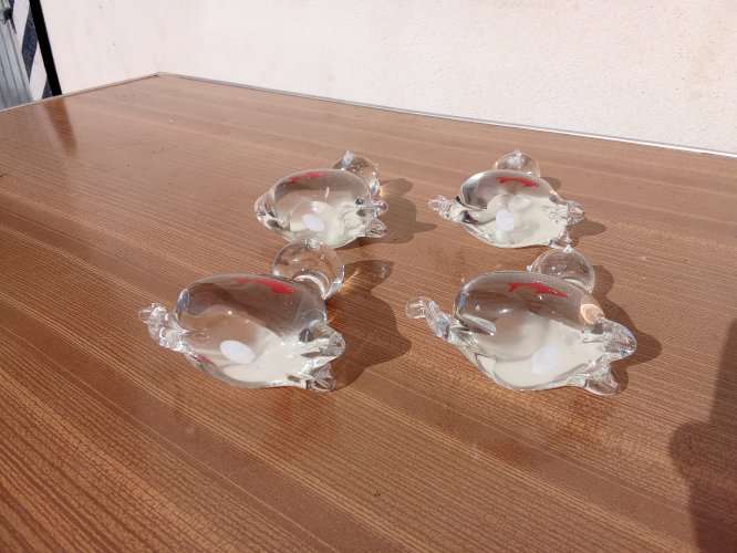 Jolie série de quatre chats en verre de Murano 