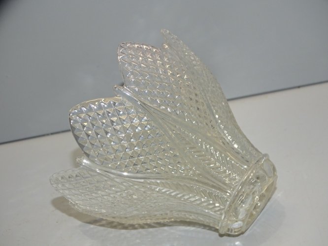 -JOLIE TULIPE en CRISTAL NID D'ABEILLES FORME FLEUR  POUR LAMPE à POSER  D