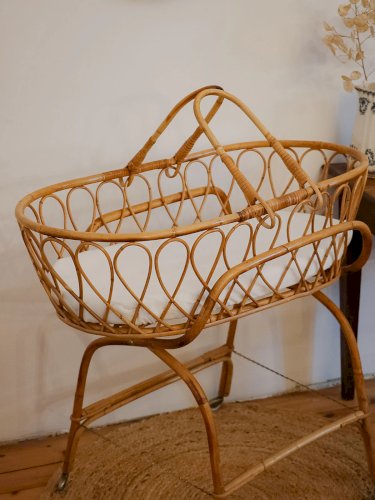 Joseph, le berceau en rotin N°13