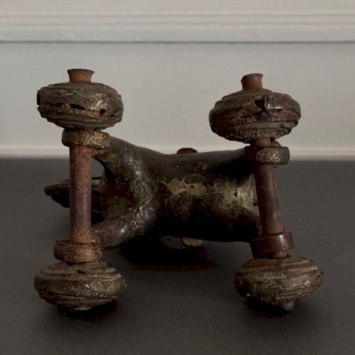 Jouet à roulettes en bronze patine chocolatée Inde Rajasthan M3722