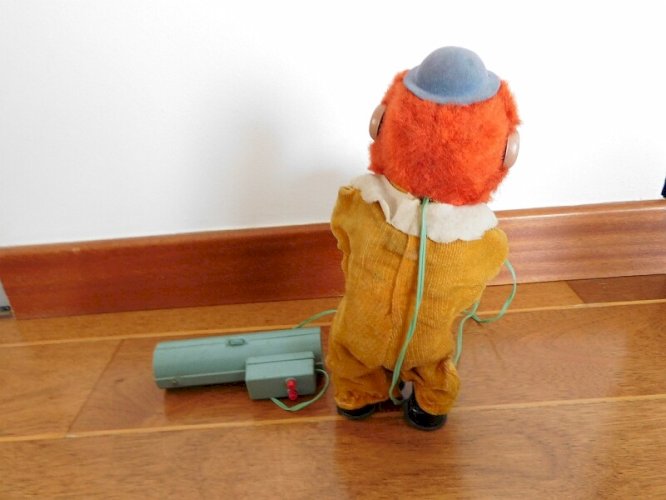 JOUET ANCIEN AUTOMATE FILOGUIDE CLOWN ACCORDEON