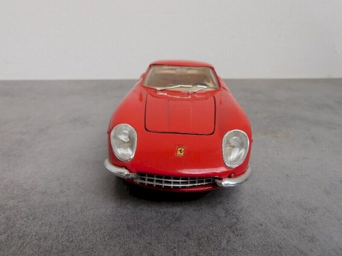 JOUET ANCIEN BURAGO FERRARI 275 GTB4 1966 ECHELLE 1/24 N°46