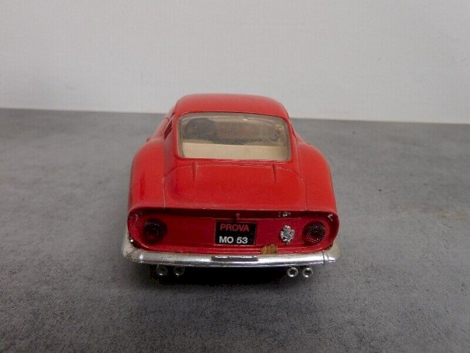 JOUET ANCIEN BURAGO FERRARI 275 GTB4 1966 ECHELLE 1/24 N°46
