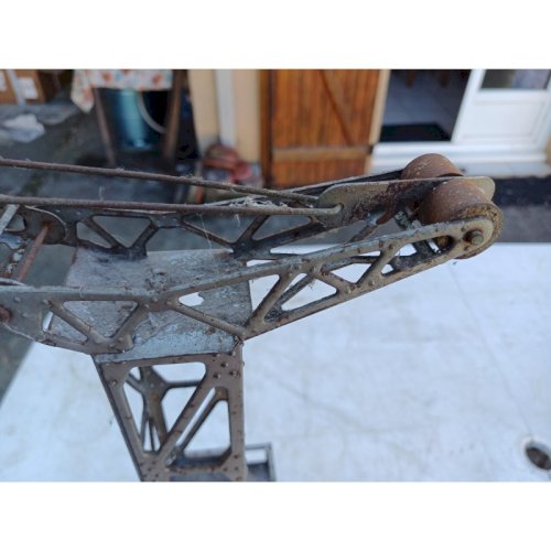 Jouet Ancien en Métal Joustra  Grue 